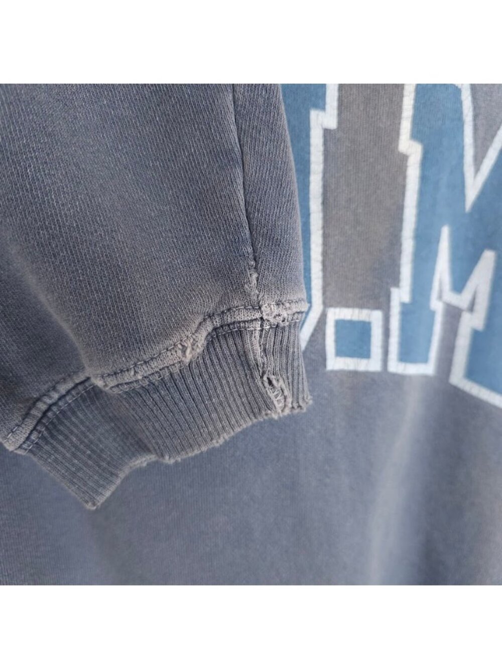 Vintage BUM Equipment Sweatshirt Mens Size Large Blue 90s B.U.M Streetwear - Picture 4 of 9